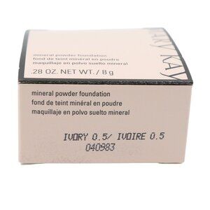 New Mary Kay Mineral Powder Foundation Ivory 0.5